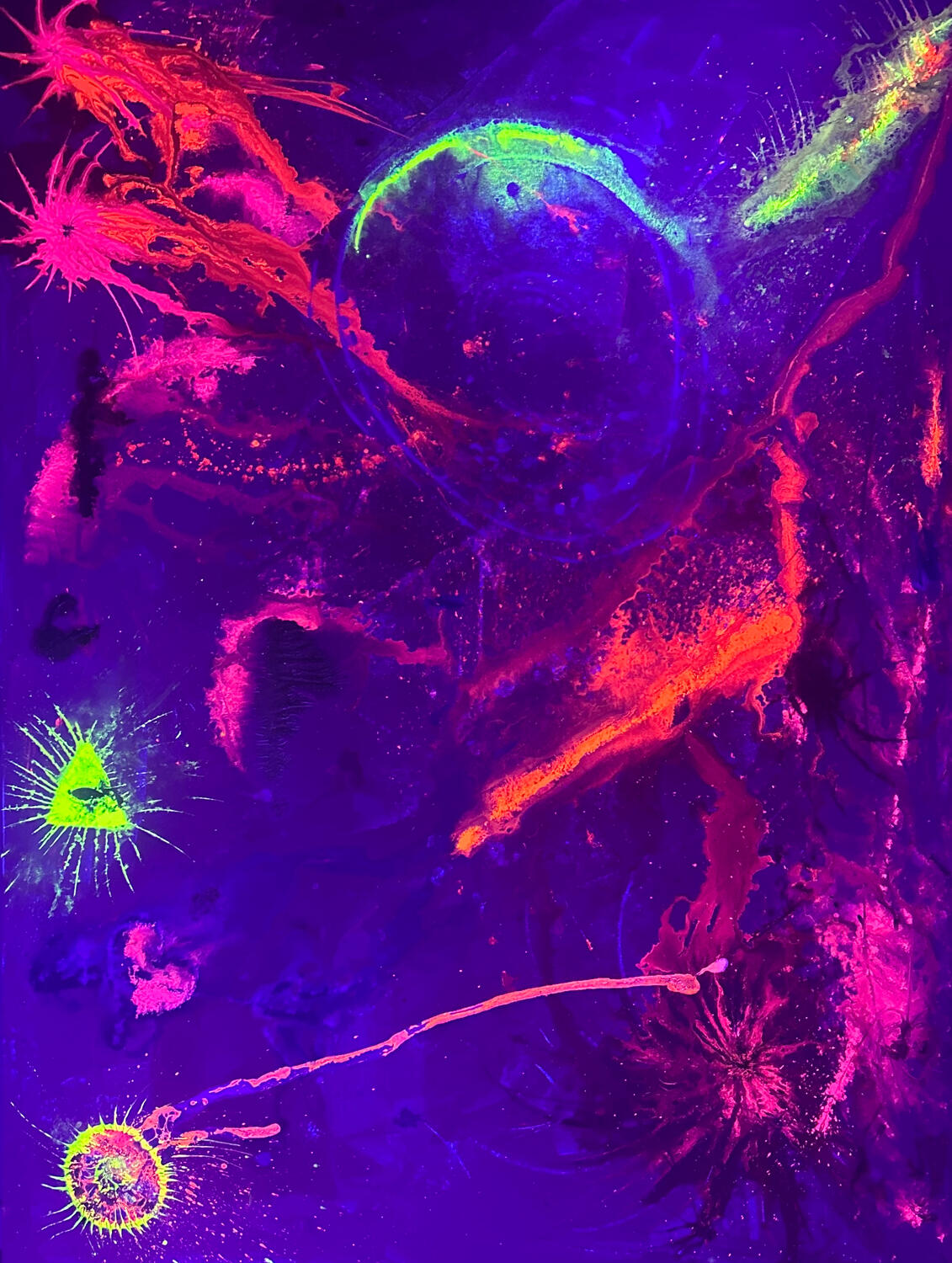 Radiance IV – UV Ein leuchtstarkes Unikat mit UV‑aktiven Pigmenten, intensiven Neonfarben und kosmischer Strahlkraft.